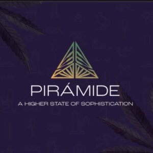 Piramide social club